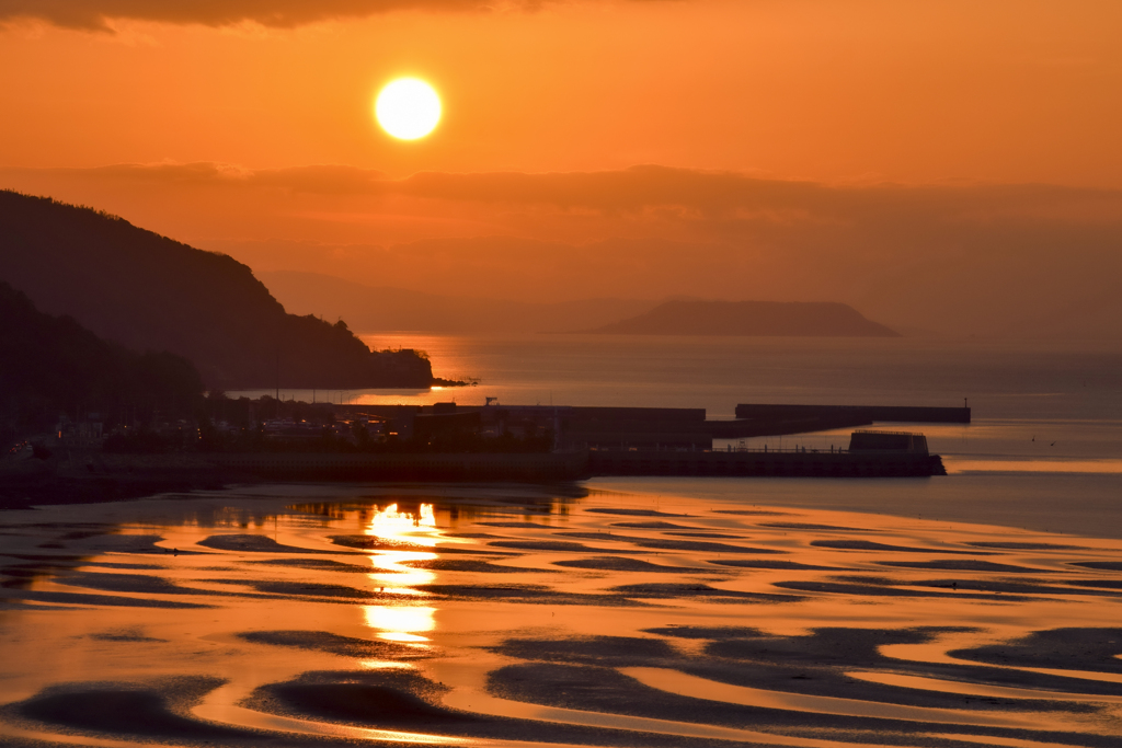 御輿来に沈む夕日