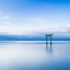 青く染まりゆく海と空