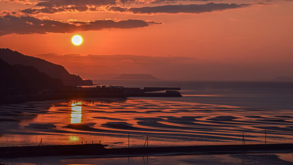 御輿来に沈む夕陽