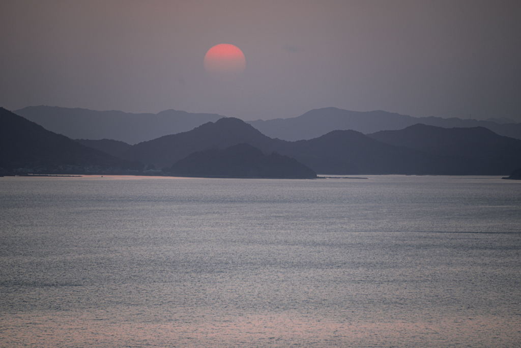消えゆく夕陽