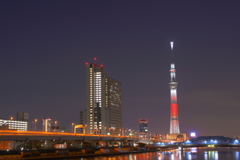 赤のスカイツリー