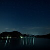 水面の夜