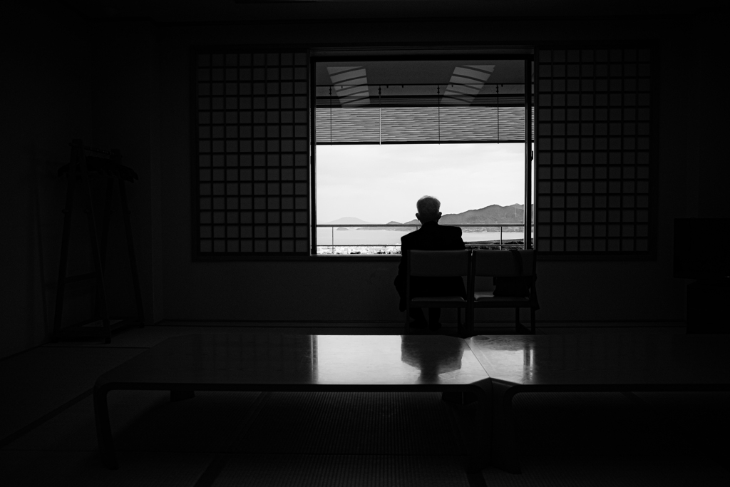 偲ぶ