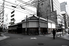 ビル街の砦①（5442）