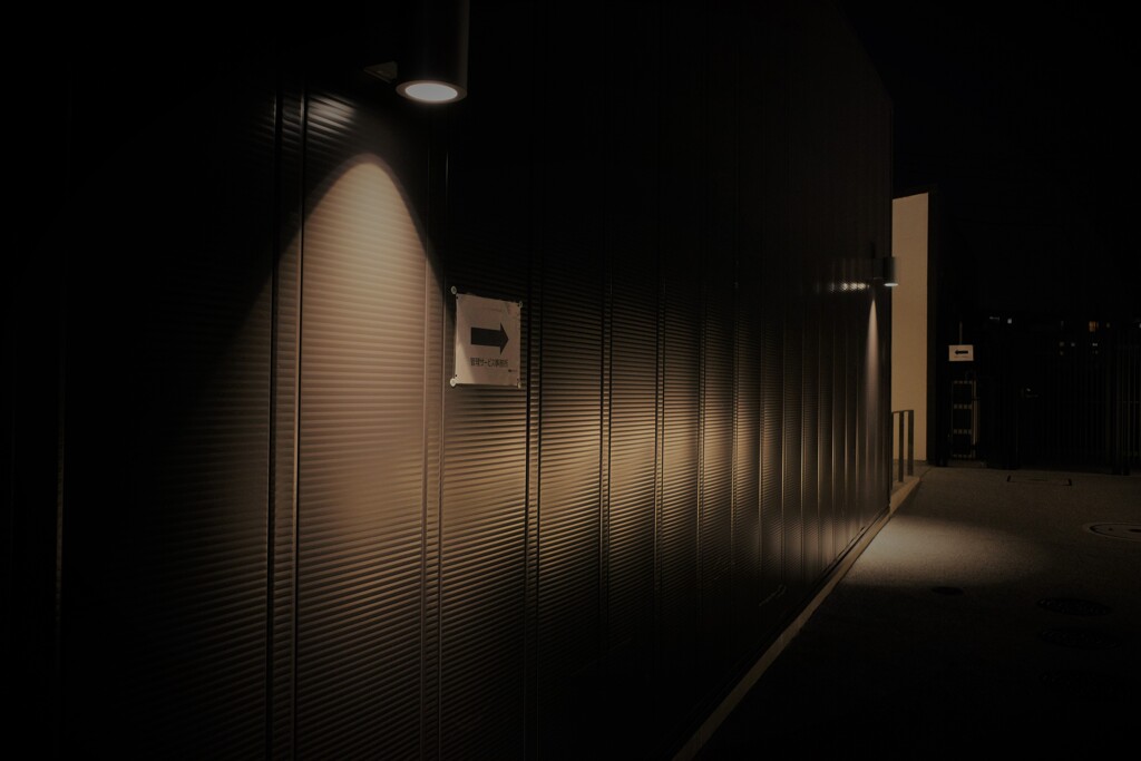 トタンではない何か