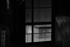 敷居は高いのか