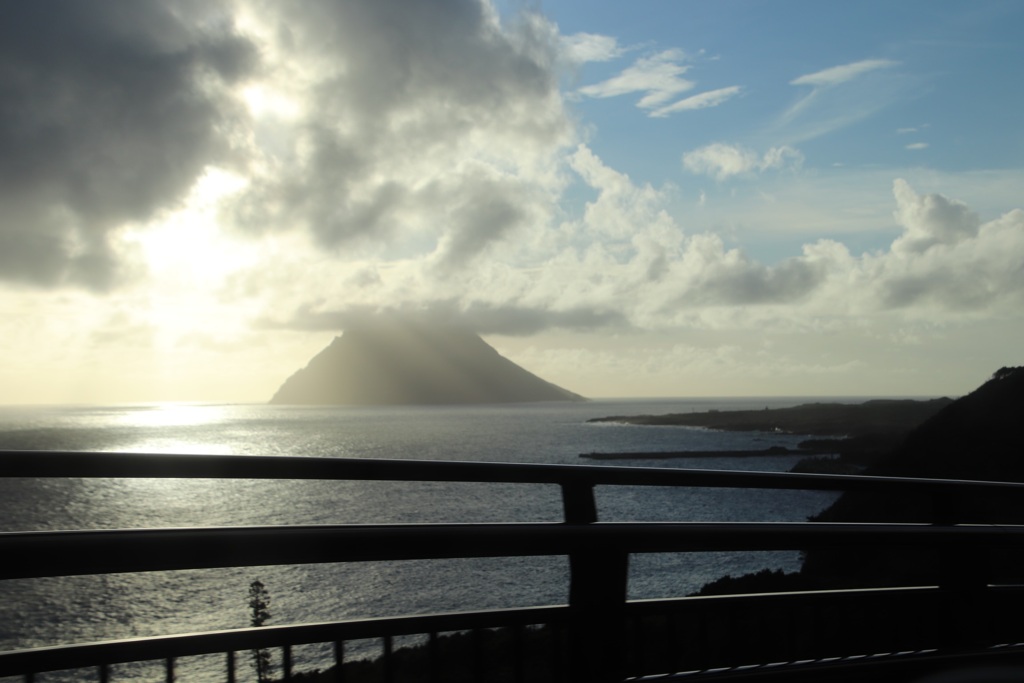 八丈小島