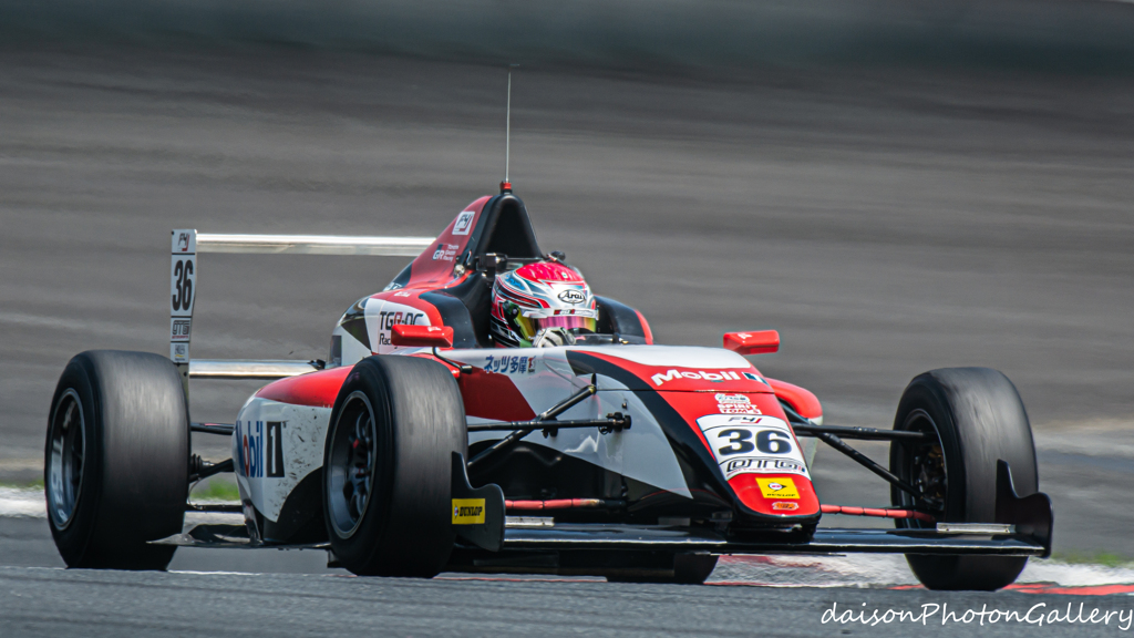 富士スピードウェイ F4