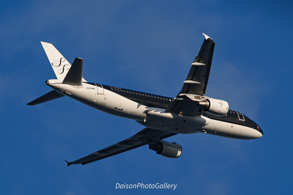 羽田空港 スターフライヤー ja08mc