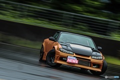 梅雨どきの一コマ