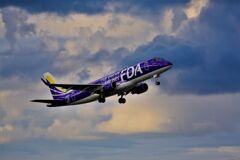 県営名古屋空港にて