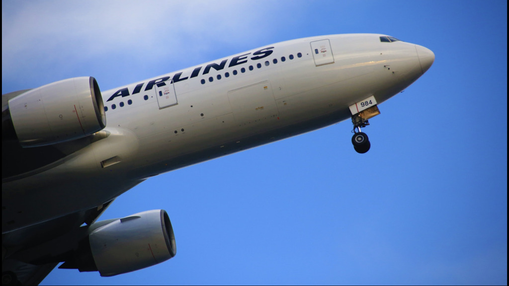 E90FC3D8-9AD2-41F9-BE39-2576DEA4C4A8