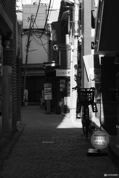路地裏