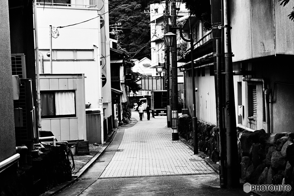 温泉街にて