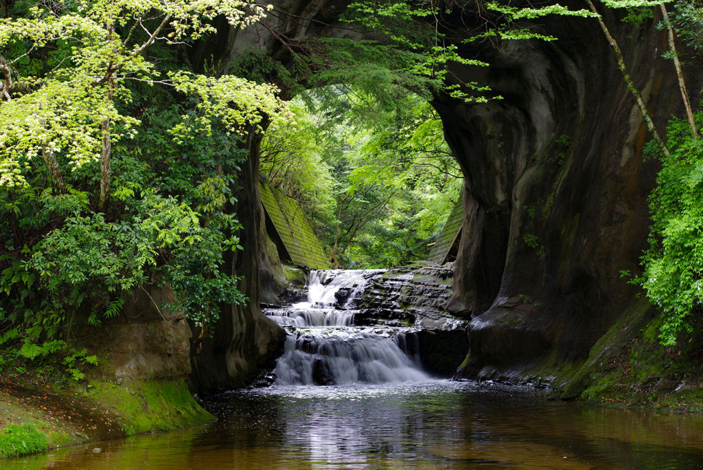 農溝の滝