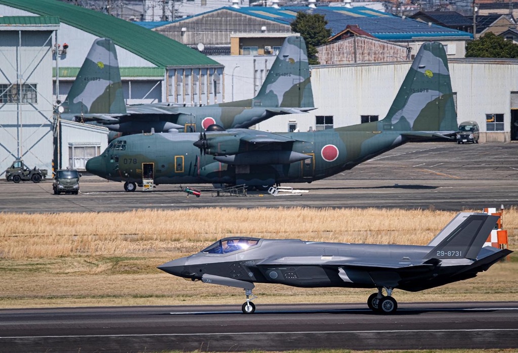 飛行機