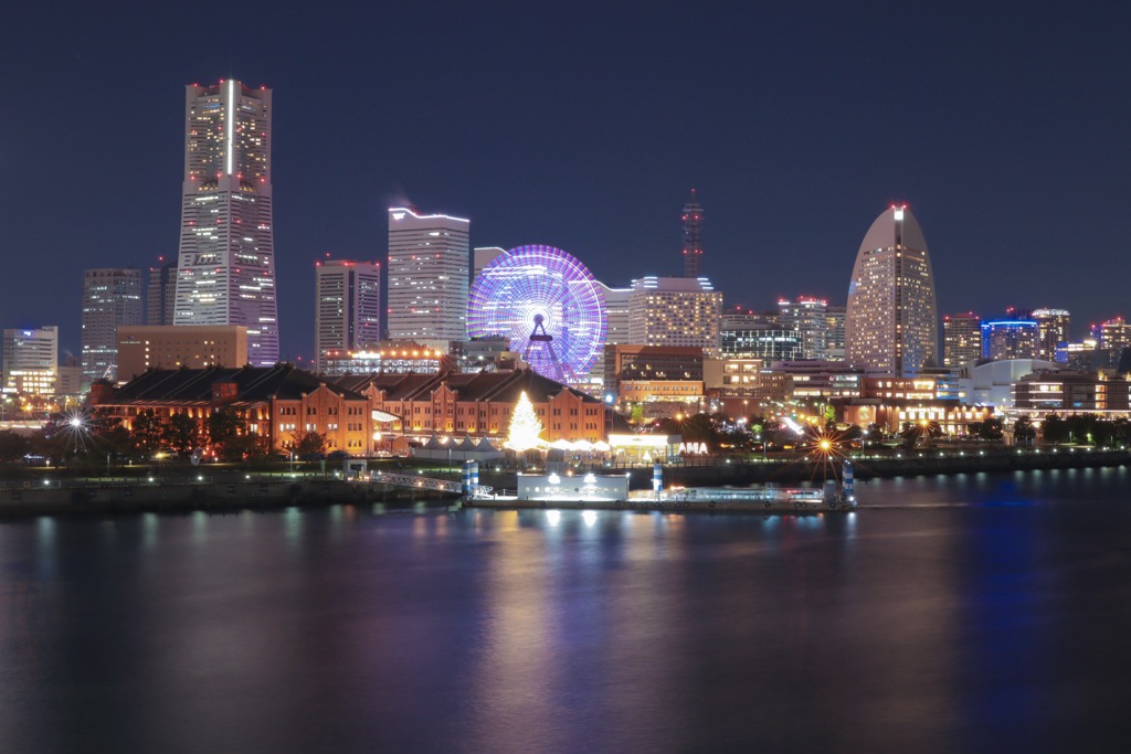 横浜は大桟橋からの夜景