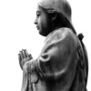 横顔に浮かぶ仏道への志