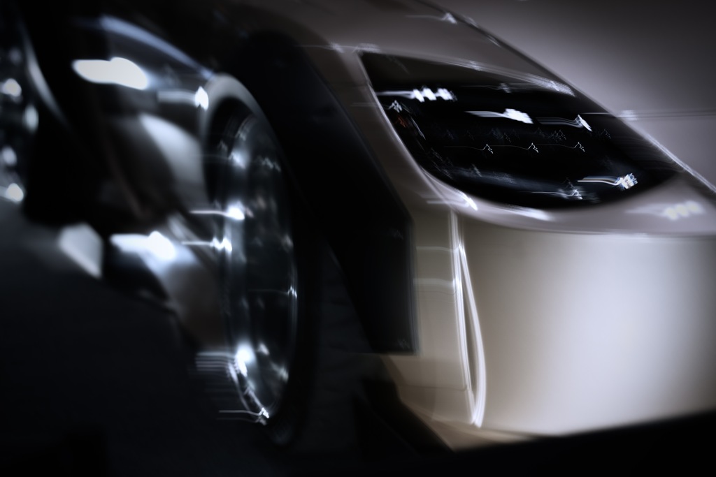 閃光のフロントノーズ