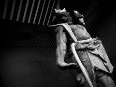 眼光一閃、不屈の意志