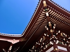 荘厳の波及