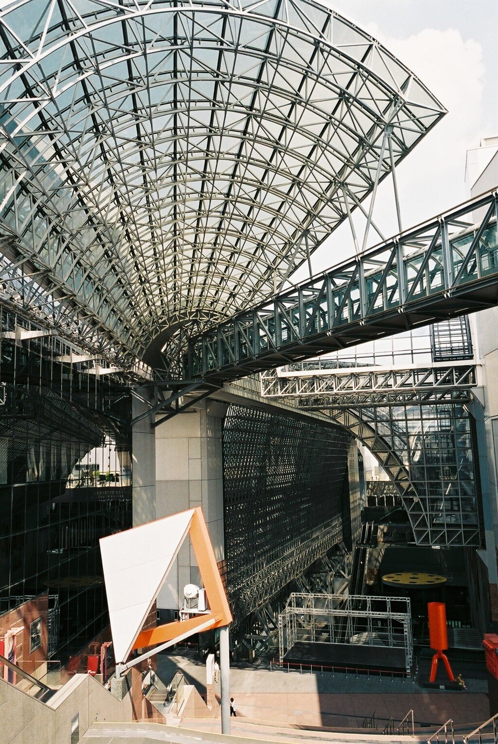 京都駅（縦位置）