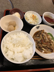 ランチは日替わり定食