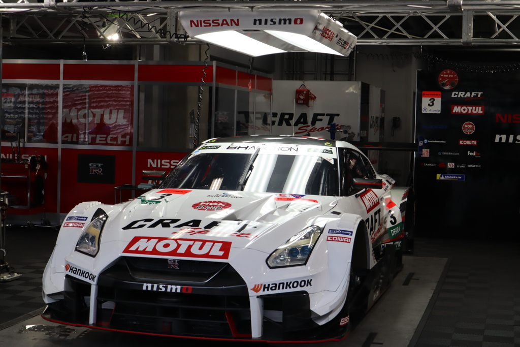 SGT×DTM CRAFT SPORTS MOTUL GT-R