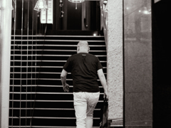 マンション爆発されそうな親父