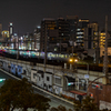 モトコーの上を走る列車