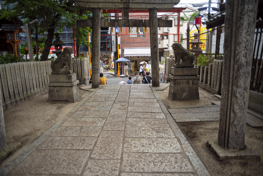 下町に残る鎮守の森 -- 御幸森天神宮・大阪鶴橋