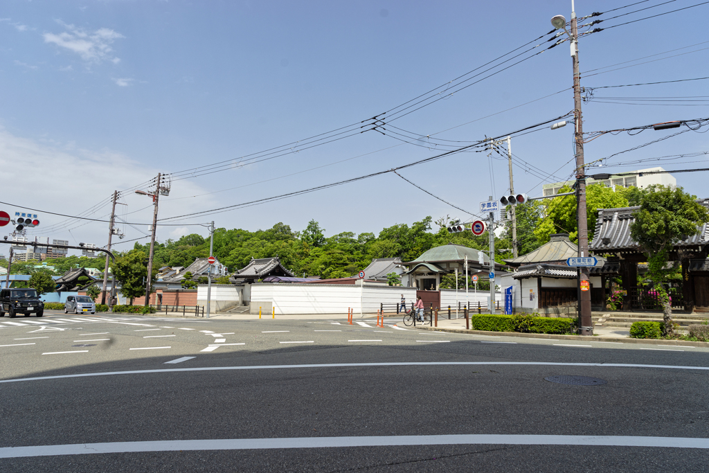 下寺町ツーリズム -- 大阪の中の"大坂"