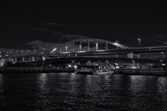 人のいないところへ