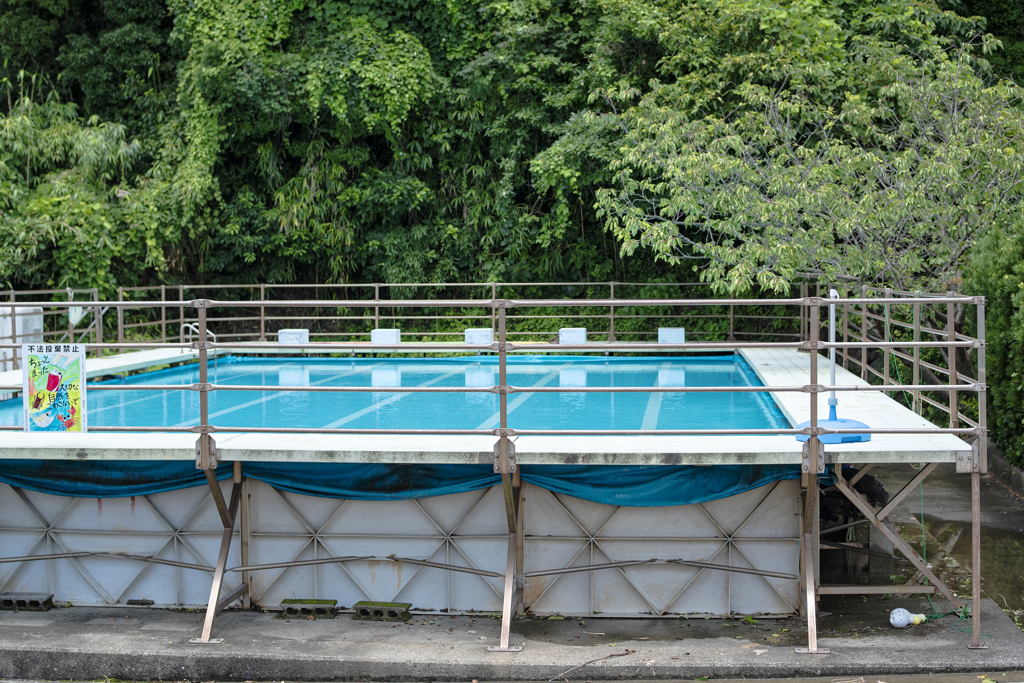 バスタブ式水泳プール