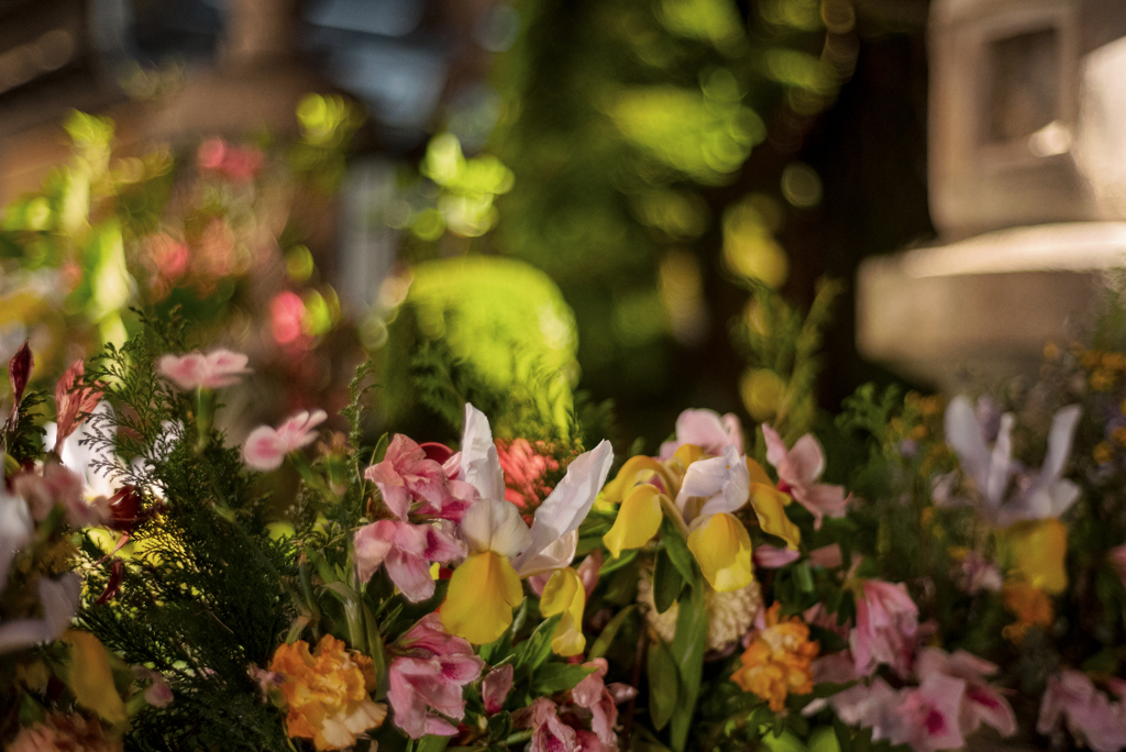 汎アジア的風景　供花