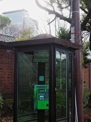 大阪城公園の電話ボックス #PENでフォトメモ
