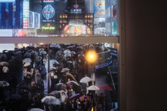 雨の戎橋...