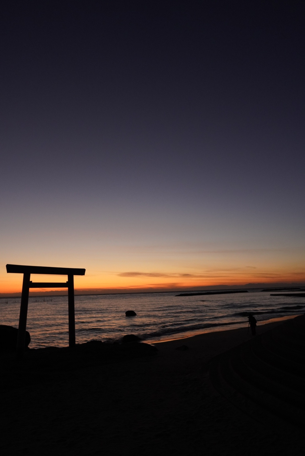 愛知県　つぶて浦からの夕陽