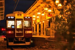 夜の嵐山駅