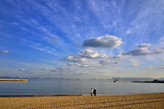 爽やかな雲の下で