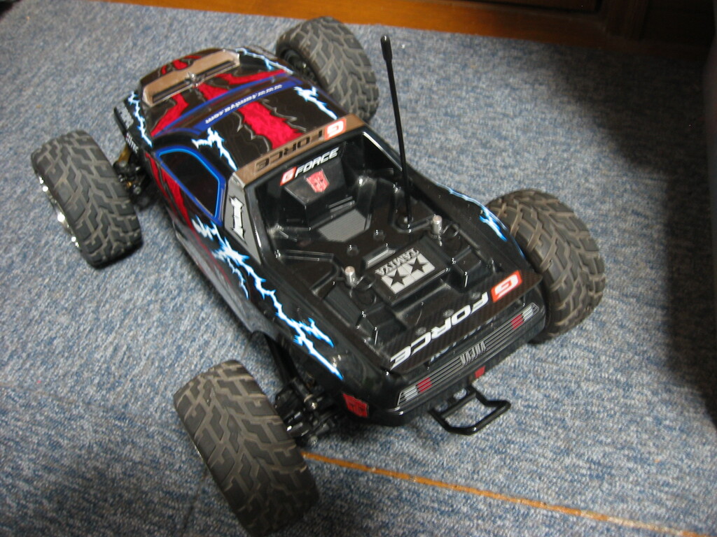 タミヤ 1/10 電動RCカー ヴァジュラ