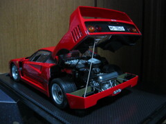 イタレリ 1/16 フェラーリF40