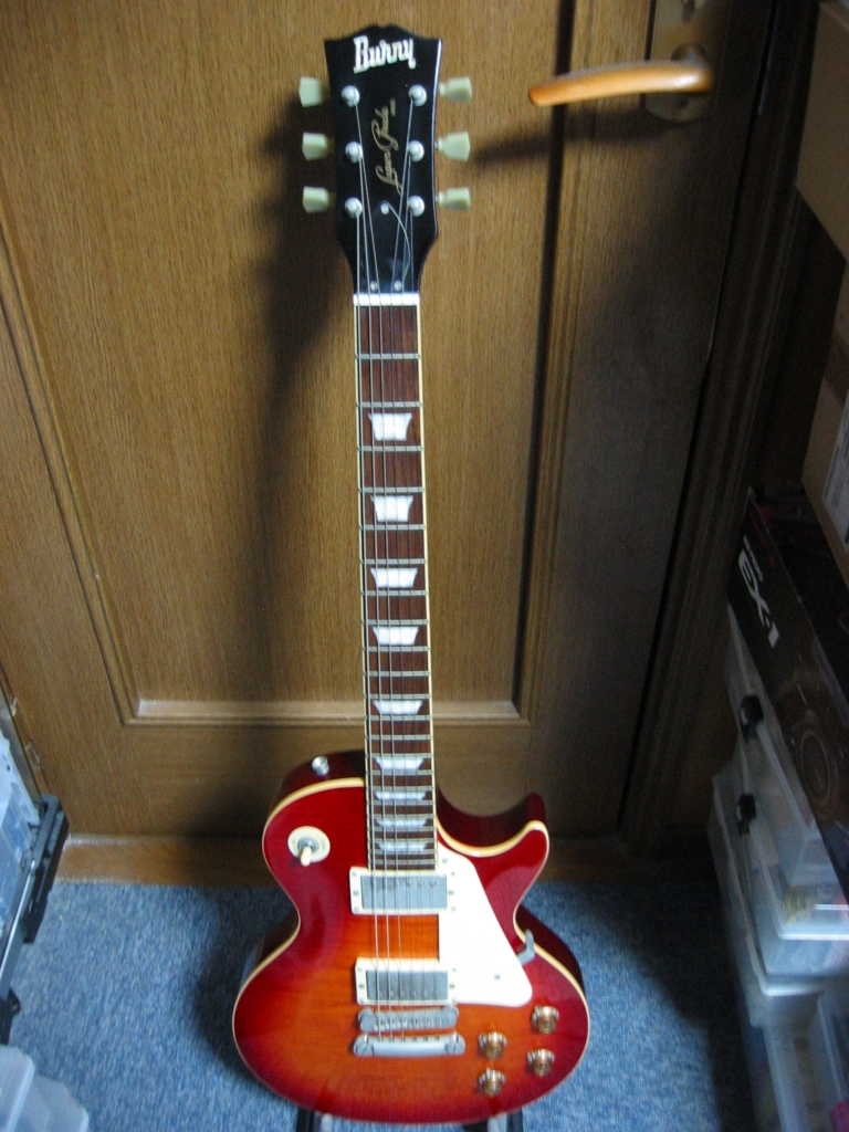 バーニー（フェルナンデス）のレスポールコピー