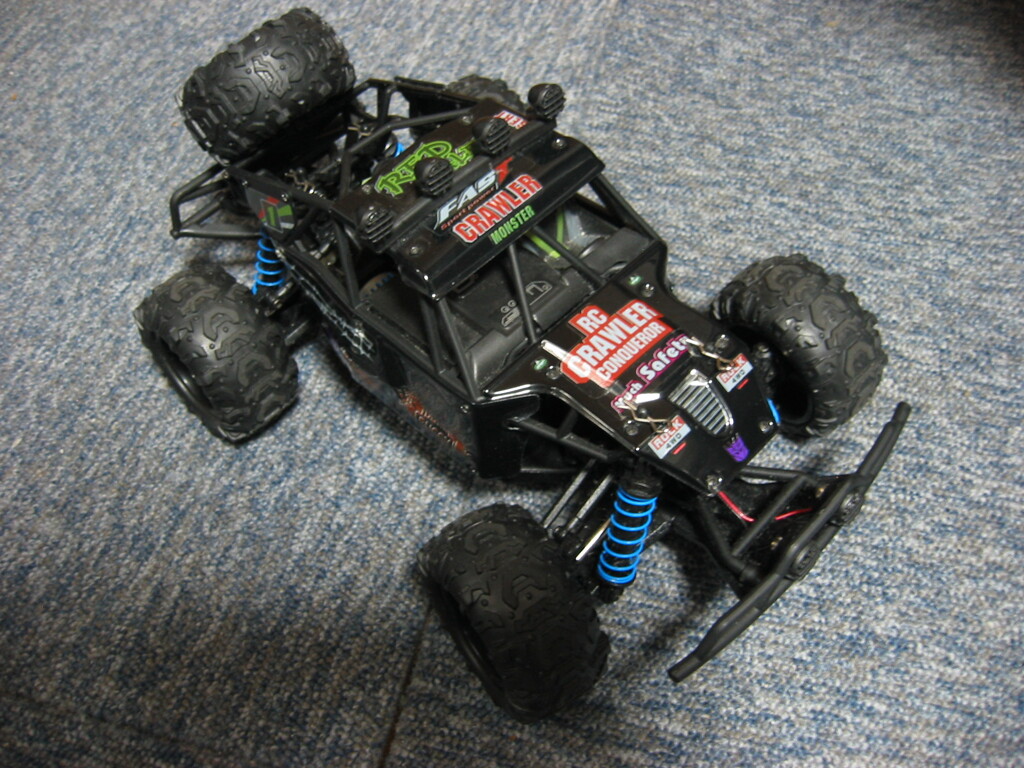 アマゾンで購入したトイラジ（おもちゃのラジコン）