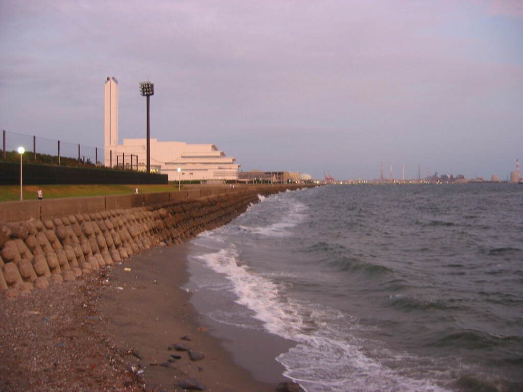 震災前の稲毛の海岸