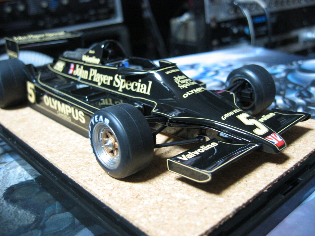 タミヤ 1/20 ロータス79 マリオ・アンドレッティ