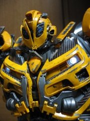 実写版トランスフォーマー　ダークサイドムーン　3Aアクションフィギュア