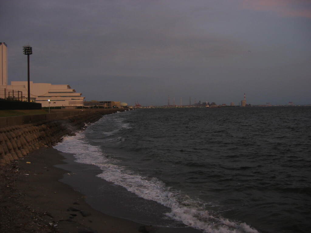 震災前の稲毛の海岸