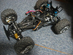 タミヤ 1/10 電動RCカー ヴァジュラ