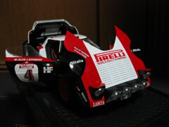 京商 　1/18 ダイキャストミニカー　ランチアストラトスHFラリー